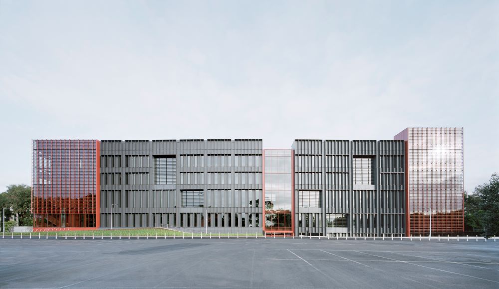 Monash Woodside Building for Technology and Design, Melbourne